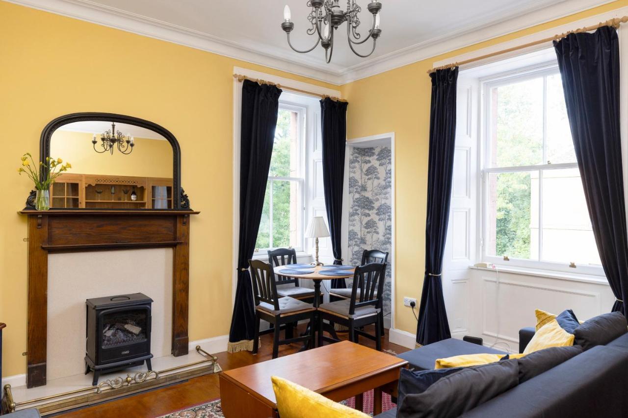 Edinburgh Holyrood Park Views Apartment Exterior photo