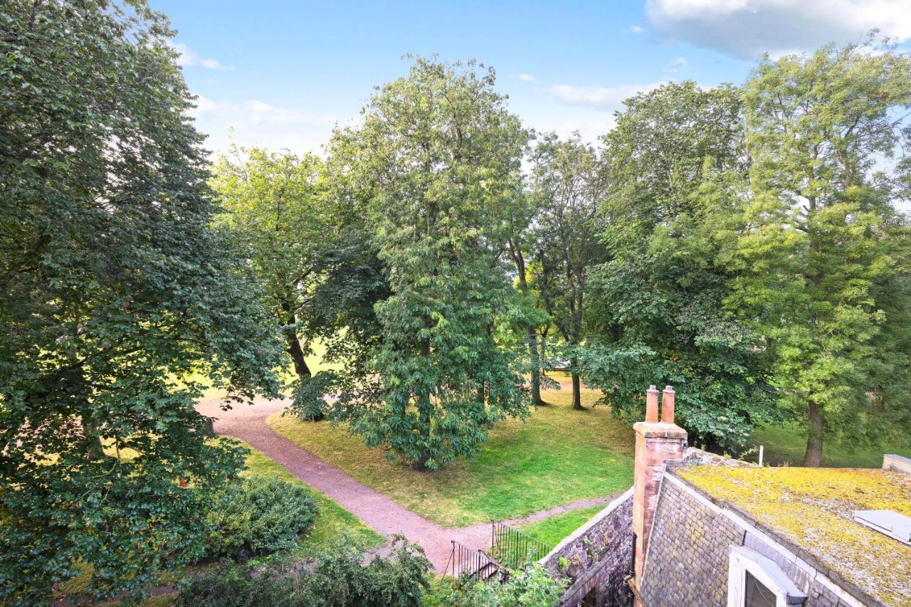 Edinburgh Holyrood Park Views Apartment Exterior photo