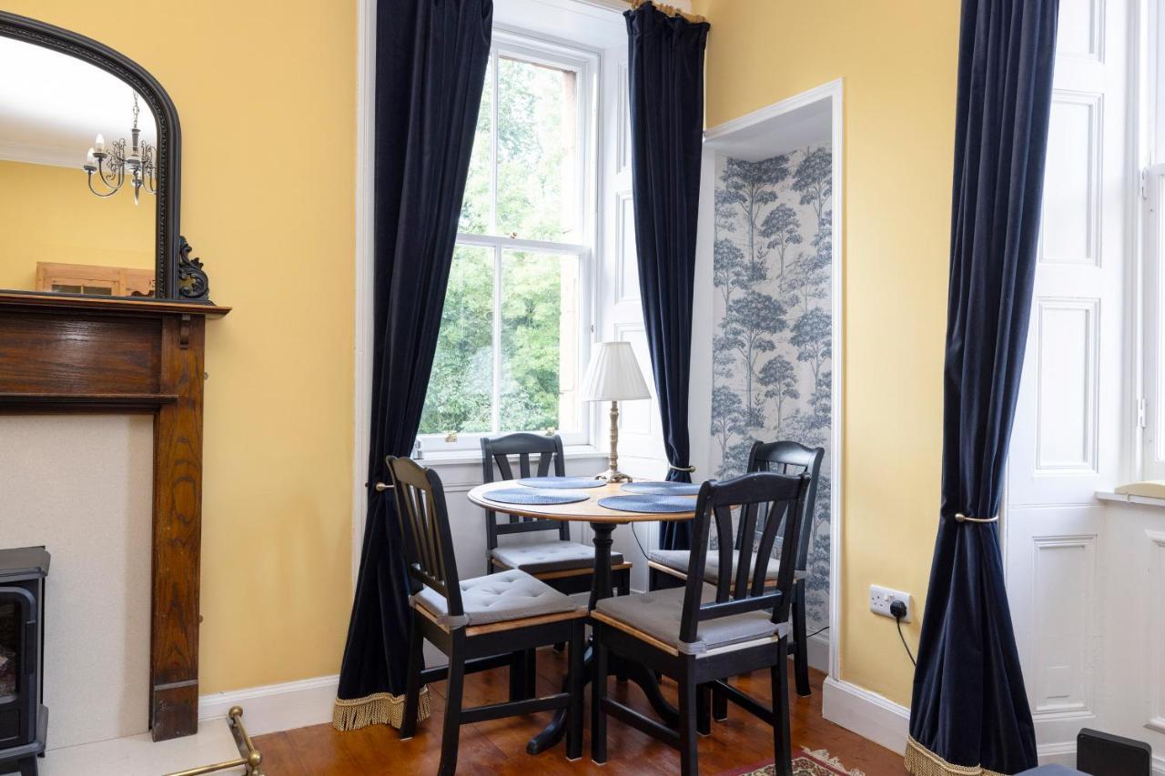 Edinburgh Holyrood Park Views Apartment Exterior photo
